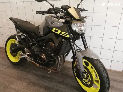 Yamaha MT